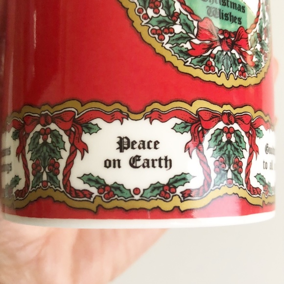 Halcyon Days "Christmas Wishes" English Fine Bone China Cup Holder Gold Rim - Picture 8 of 15